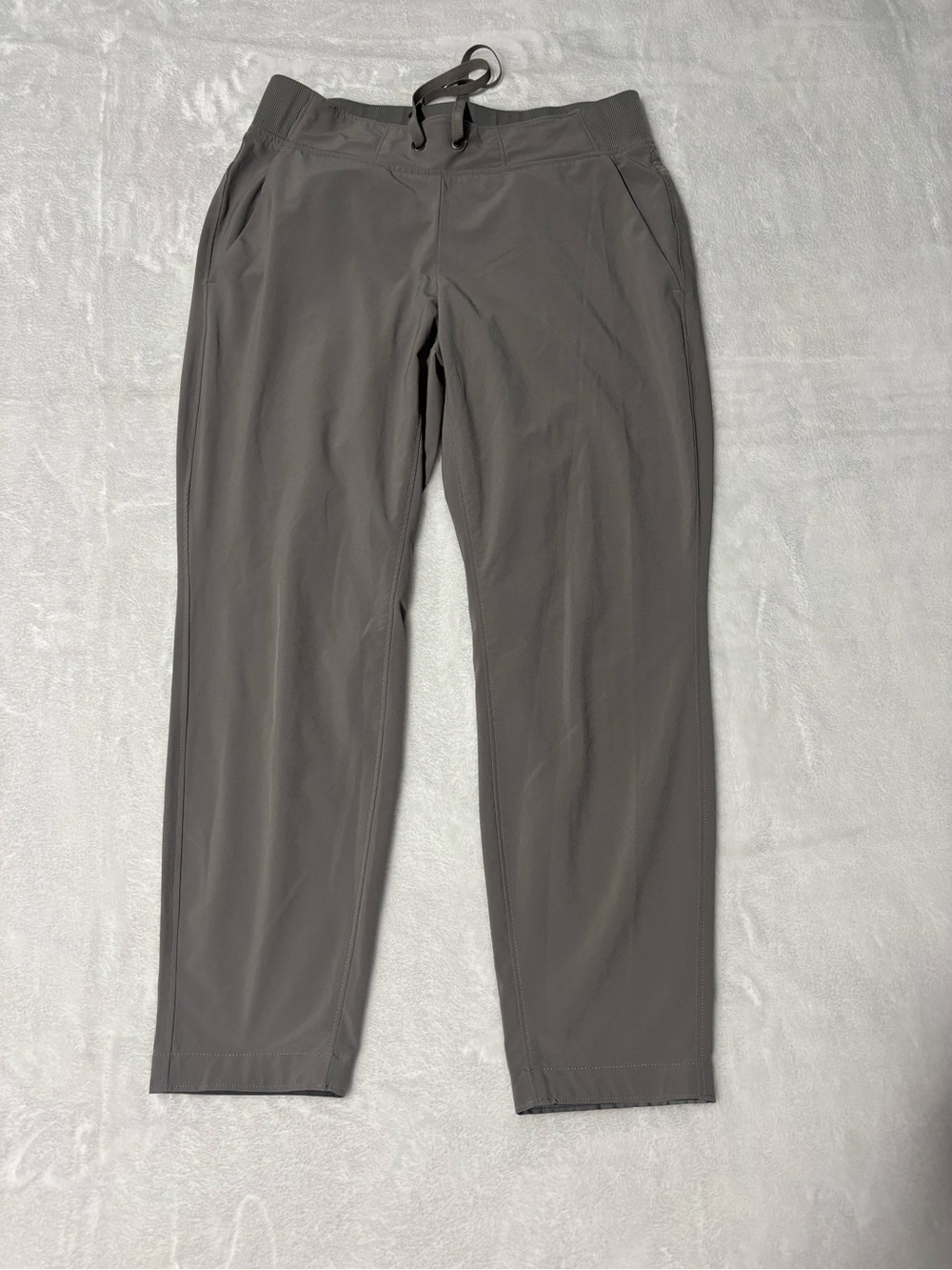 Athleta Brooklyn Mid Rise Ankle Pant Size 6P